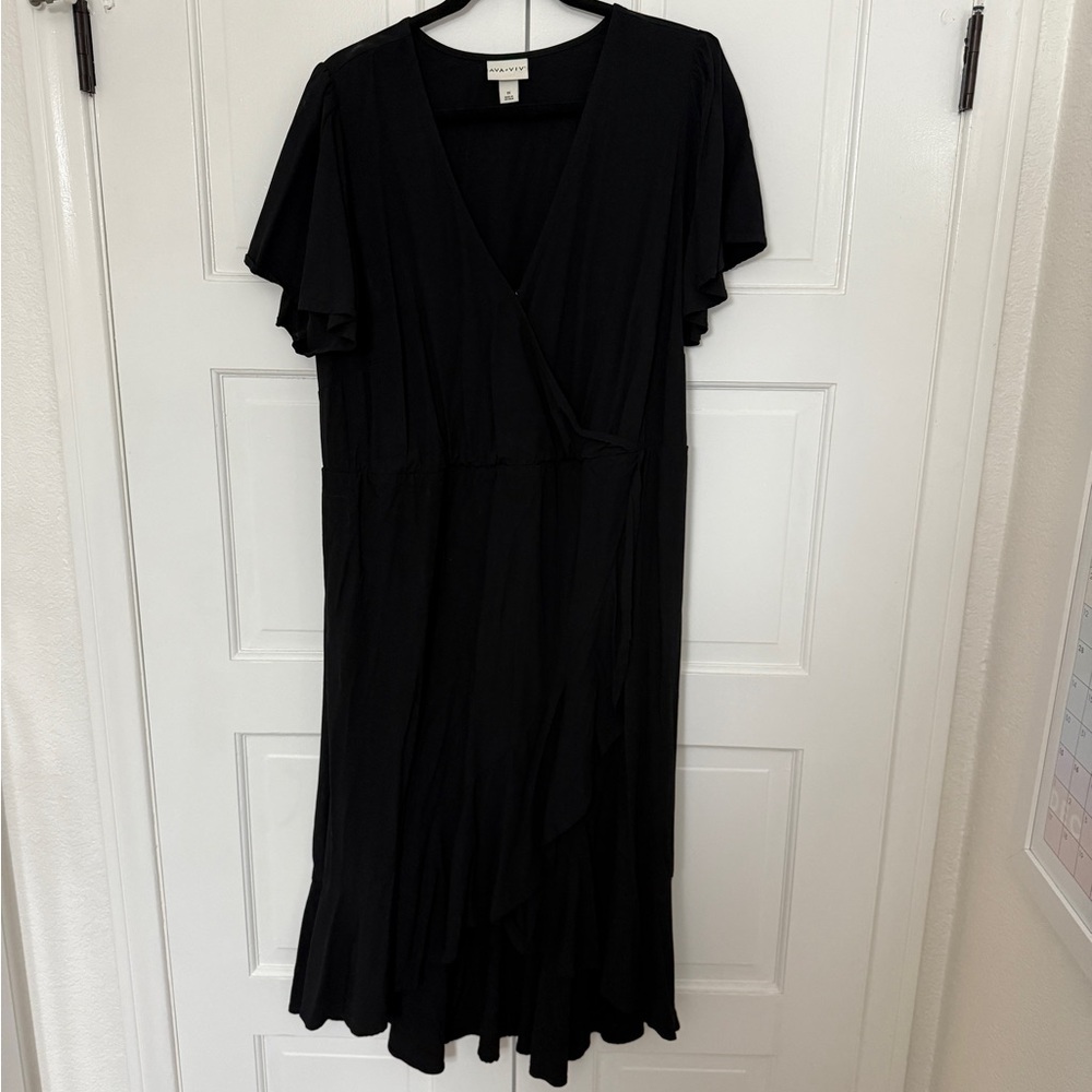 Ava & Viv Black Pleated Midi Sundress